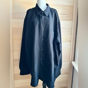 Liz Claiborne, black, size 3xl black with dark, black pinstriping,1 front pocket